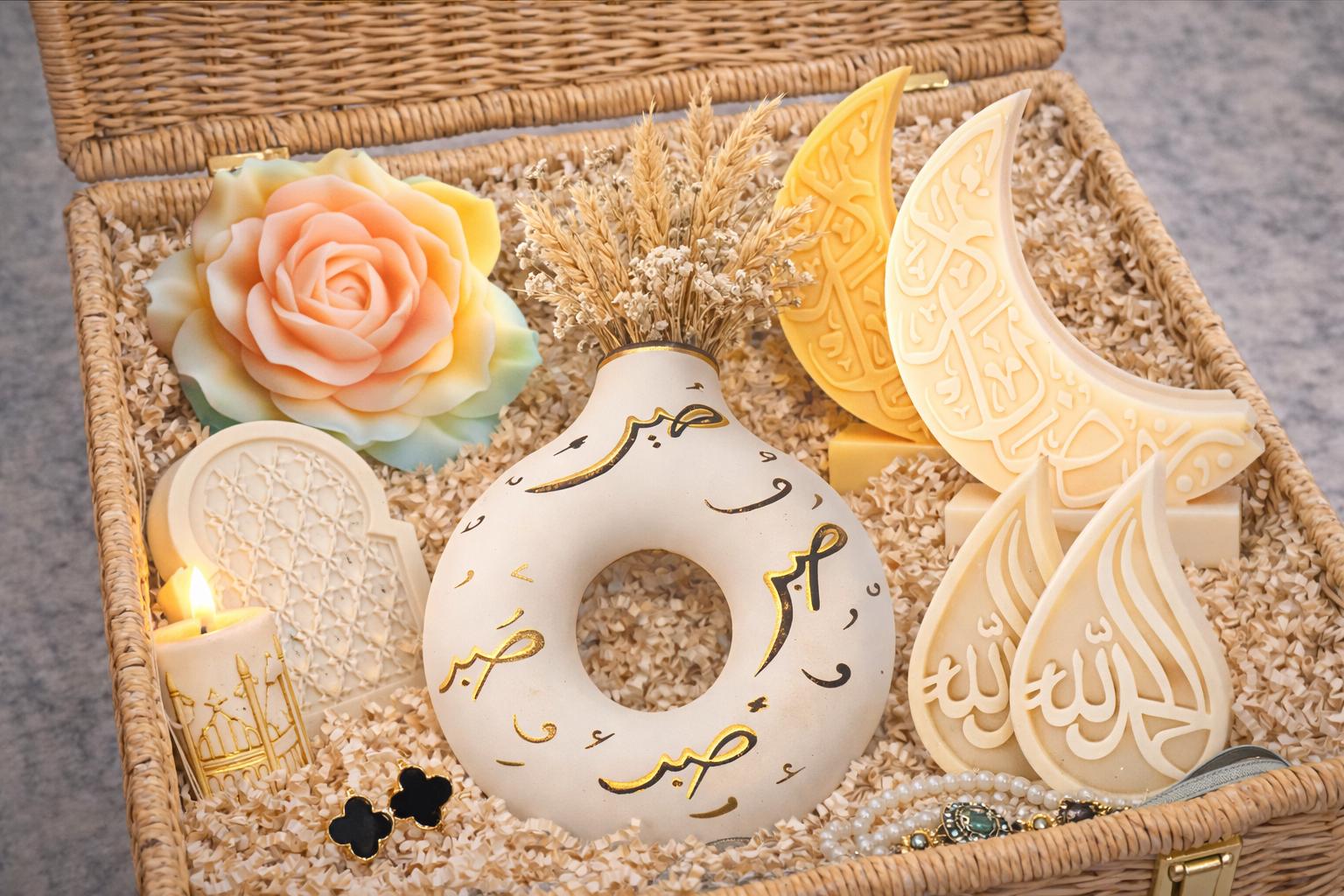 Ramadan Mubarak Gift flower candle Exquisite Oud White Musk Eid  candles made from soy wax  Islamic Vegan candles - Eid gift ideas